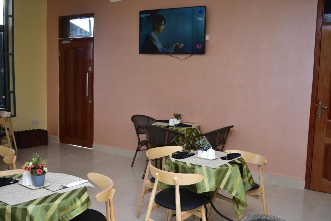 La Stanar Hotel Dodoma Extérieur photo