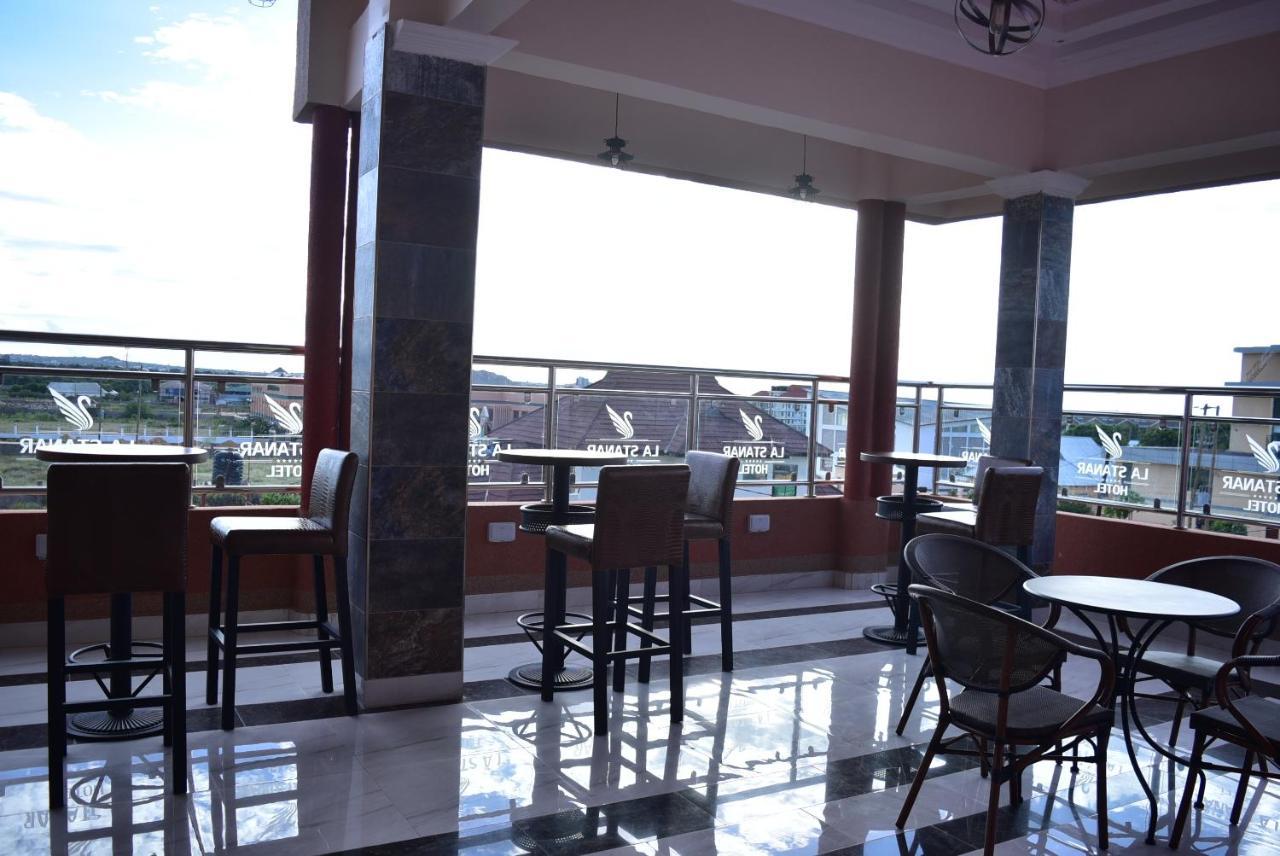 La Stanar Hotel Dodoma Extérieur photo