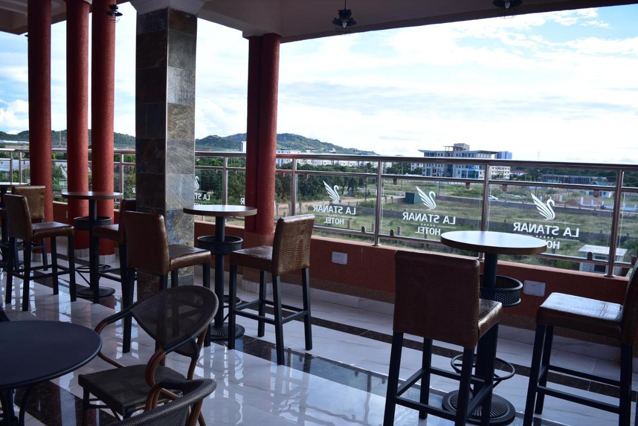 La Stanar Hotel Dodoma Extérieur photo