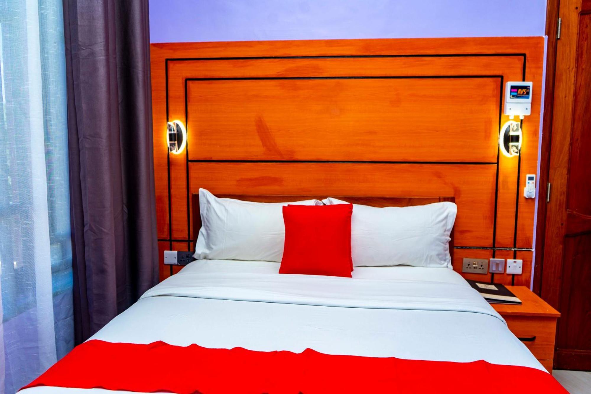 La Stanar Hotel Dodoma Extérieur photo